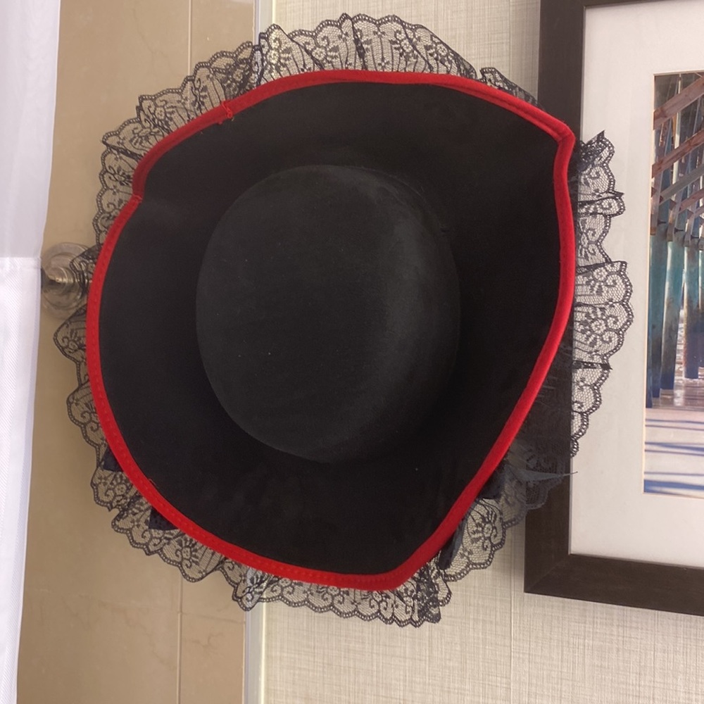 🏴‍☠️ Disney Parks Pirates of the Caribbean Hat